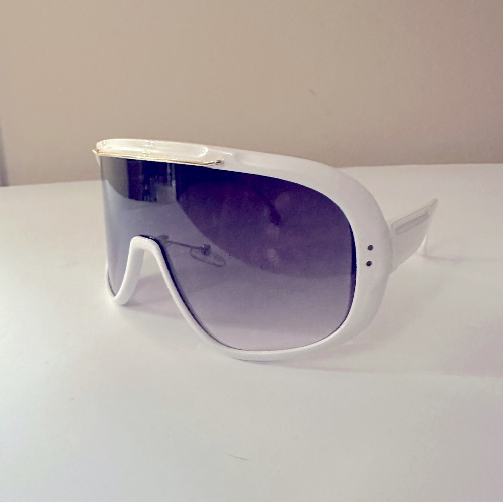 Unisex Oversized White Sunglasses